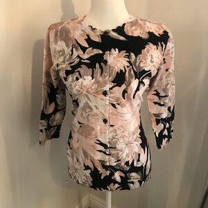 Gorgeous Designer Isaac Mizrahi Cardigan with gorgeous floral flowers. New!